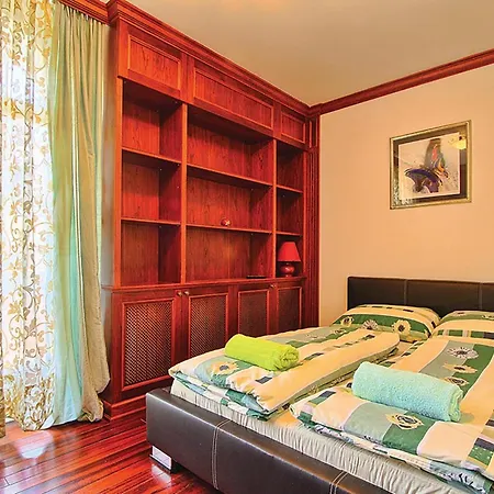 Lovely In With Outdoor Swimming Pool * Poreč